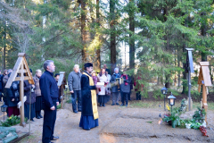toimitimme panihida edesmenneen igumenian Marina haudalla