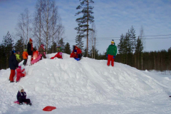 läskettiin mäkeä