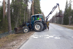 Traktoori tuli meille avuksi