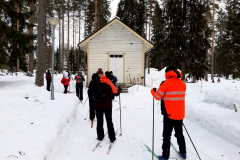 Hautausmaalla