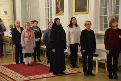 Nunna Ksenian ehtoopalveluksessa Elian kirkossa
