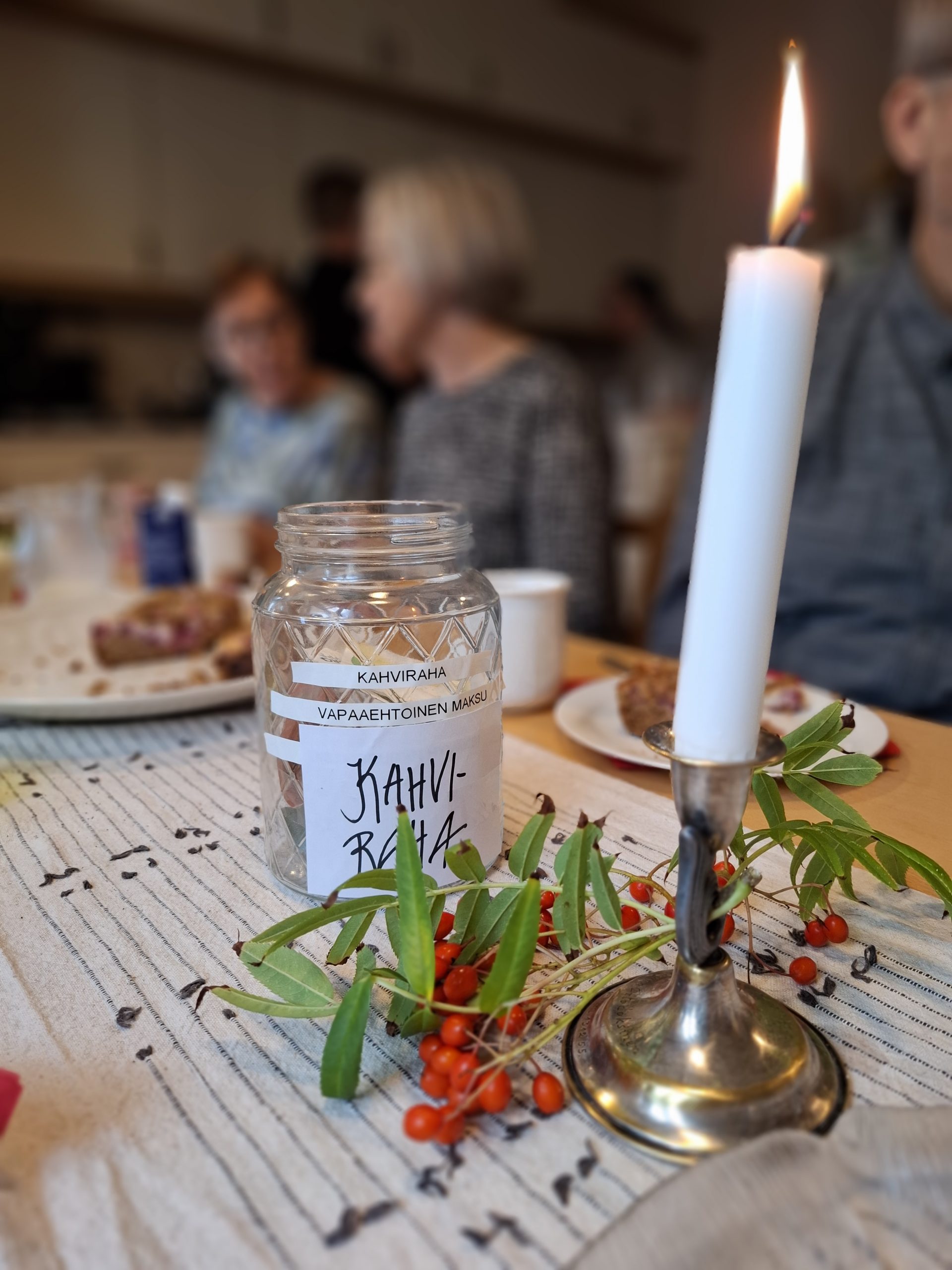 Kirkkokahvikolehtipurkki Raumalla.