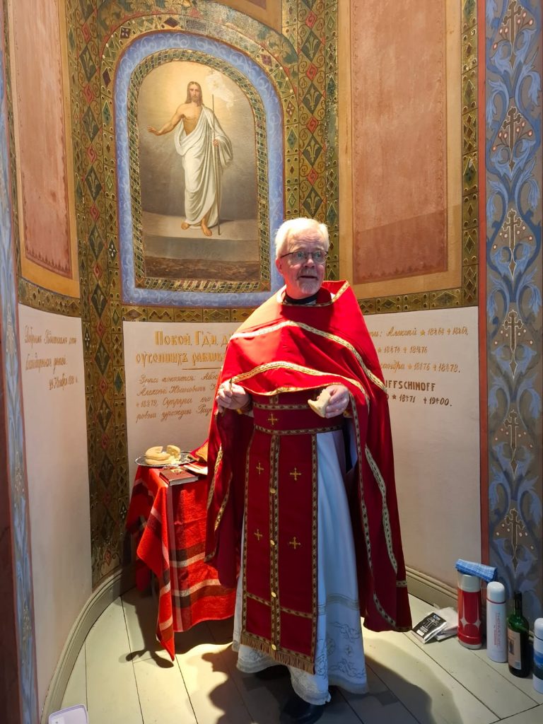 Rovasti Mikko Ylinen